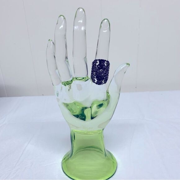 Vintage Black Crystal & Rhinestone Dark Metal Ring 1.25” Sz 7 Vintage Gorgeous - Picture 4 of 10